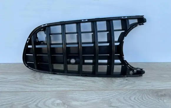 Mercedes-Benz AMG GT R190 C190 Front grill A1908855002