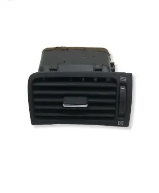 Toyota Avensis T250 Dashboard side air vent grill/cover trim 
