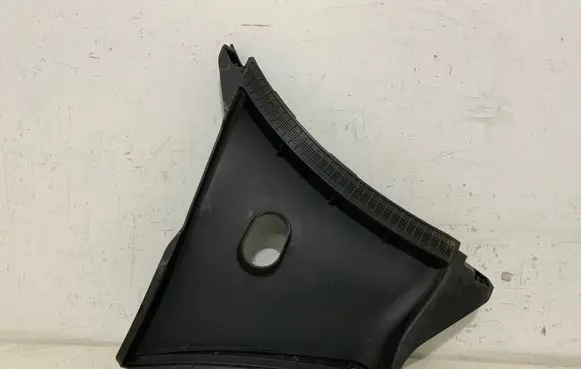Volkswagen PASSAT B9 Rear bumper mounting bracket 3J0807723