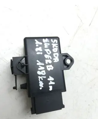Skoda Superb B6 (3T) Seat heating relay 1Z0959772C
