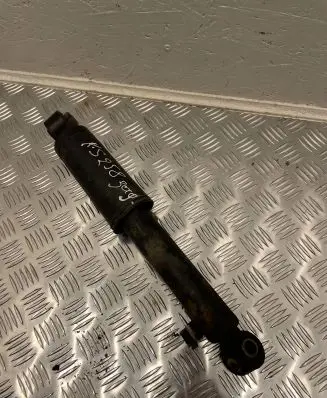 KIA Sorento Rear shock absorber/damper 553102P650