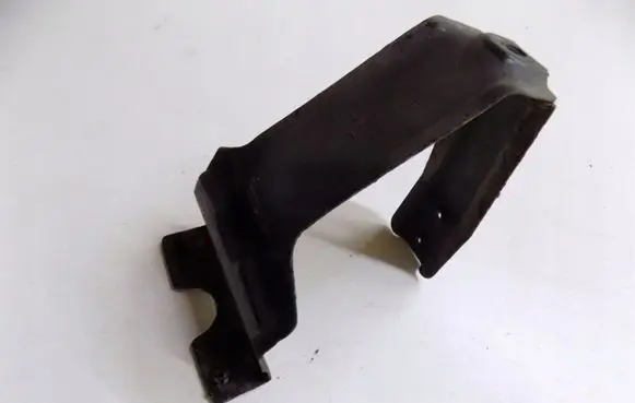 Mitsubishi Colt Engine mounting bracket Mfrer8047axc