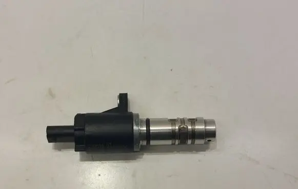 Volkswagen Tiguan Allspace Camshaft vanos timing valve 104E906455AC