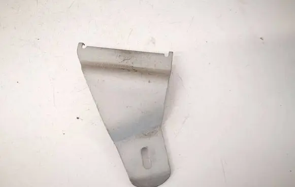 Volkswagen Golf V Other exterior part 1K0880572B