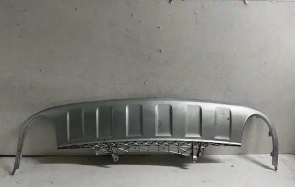 Volkswagen PASSAT B7 Tailgate/trunk spoiler 3AF807568