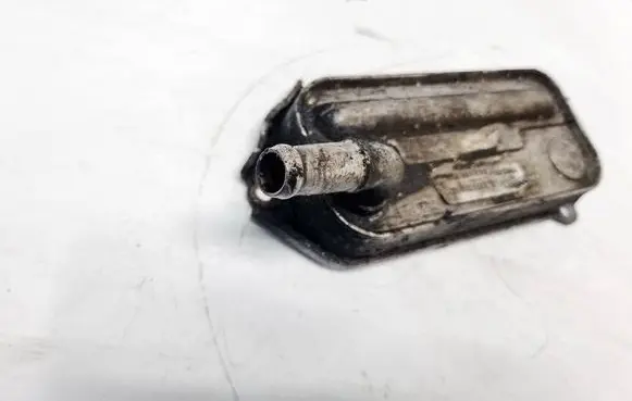 Toyota Avensis T250 Engine oil radiator 157100R01000 15710-0R010-00