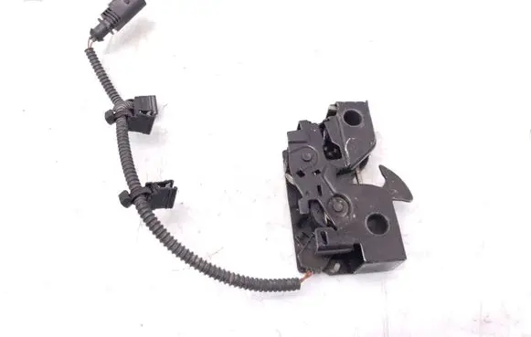 Seat Ibiza IV (6J,6P) Engine bonnet/hood lock/catch 6J0823509J