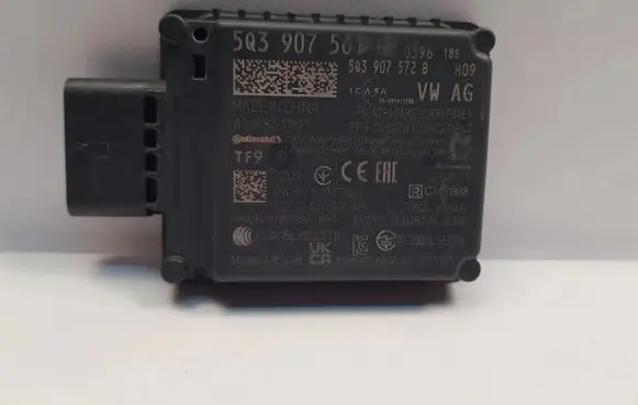 Volkswagen PASSAT B8 Sensor 5Q3907561G