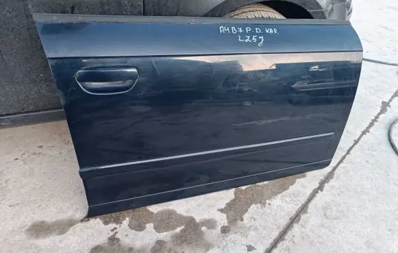 Audi A4 S4 B7 8E 8H Front door