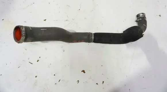 Intake resonator