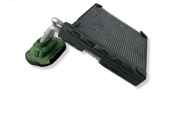 Nissan Juke II F16 Air conditioning (A/C) radiator (interior) 