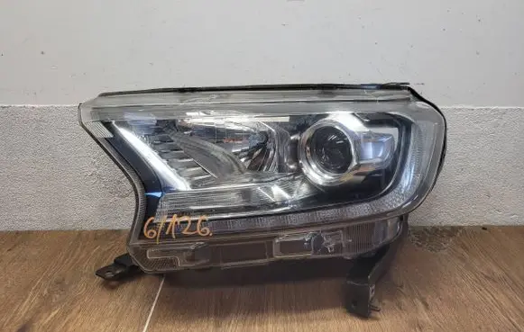 Ford Ranger Headlight/headlamp