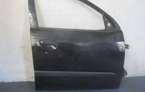 Hyundai i10 Front door