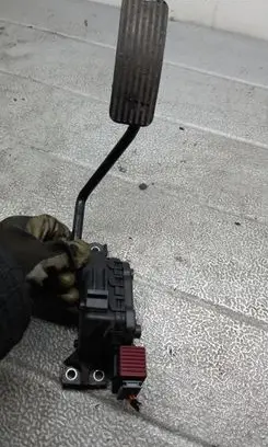 Opel Agila A Accelerator pedal position sensor 