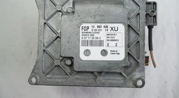 Opel Zafira B Engine control unit/module 12992406 5WK9395