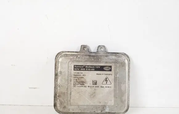 Mercedes-Benz Vito Viano W639 Xenon control unit/module A0008212561