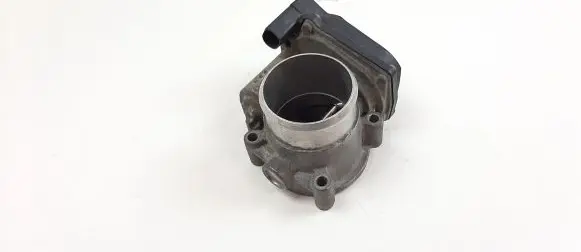 Volkswagen PASSAT B6 Throttle valve 06F133062G M3965