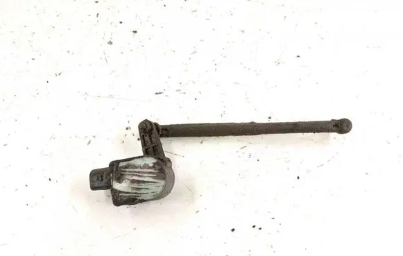 Mercedes-Benz G W461 W463 1st Gen Air suspension front height level sensor 9065420118 4635420118