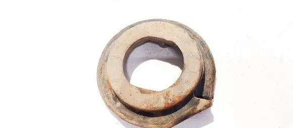 Infiniti FX Front coil spring rubber mount 55036wl000