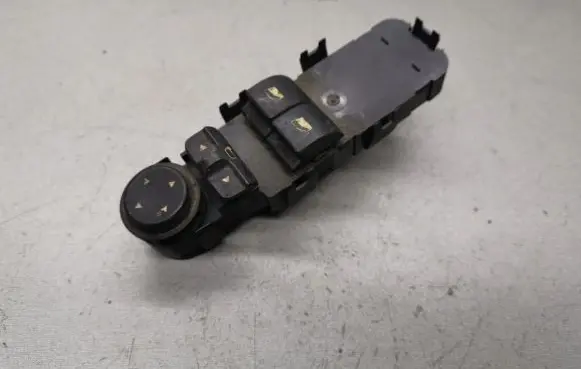 Peugeot 407 Electric window control switch 96468705XT