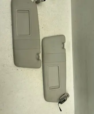 Audi A4 S4 B8 8K Sun visor 8K0857551 8K0857552