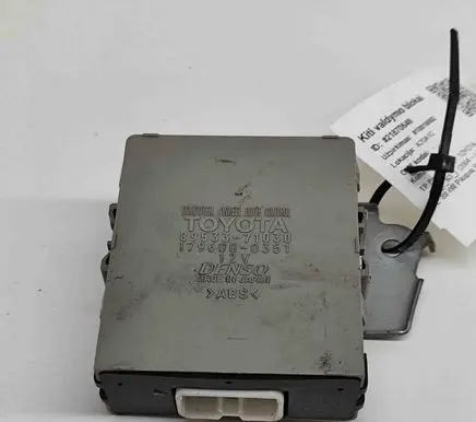 Toyota Hilux (AN10, AN20, AN30) Gearbox control unit/module 1796000351 8953371030