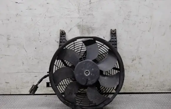 Mitsubishi Space Star Electric radiator cooling fan