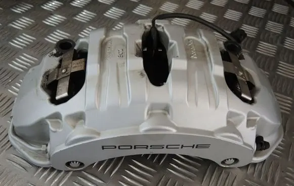 Porsche Cayenne (92A) Rear brake caliper