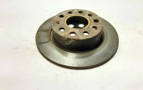 Volkswagen Golf VI Rear brake disc 