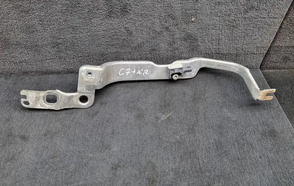 Audi A6 C7 Fender mounting bracket 4G0807591B