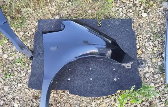 Mercedes-Benz A W168 Fender A1688800418
