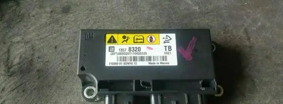 Opel Insignia A Airbag control unit/module 13578320
