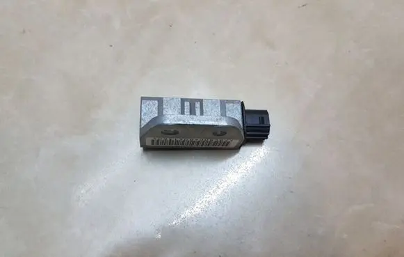 Nissan X-Trail T30 Airbag deployment crash/impact sensor