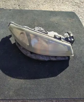Renault Laguna II Headlight/headlamp 8200481197