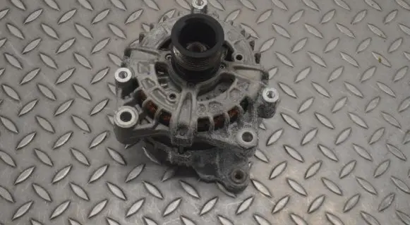 BMW 2 F22 F23 Generator/alternator 0125812026 180A