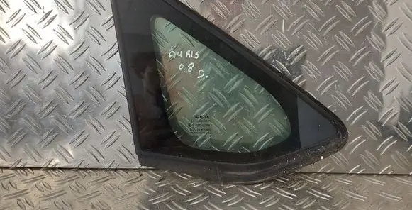 Toyota Auris 150 Front triangle window/glass 43R007951