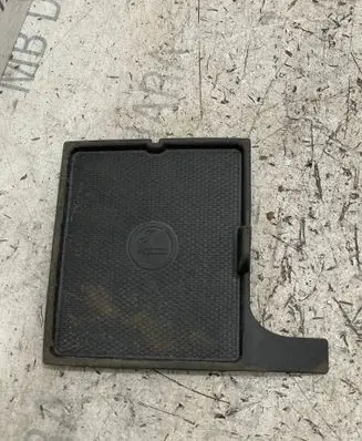Mercedes-Benz GLC X253 C253 Cup holder pad/mat A2056830191 0101