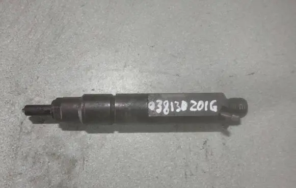 Audi A3 S3 8L Fuel injector 038130201G