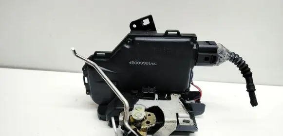 Audi A4 S4 B6 8E 8H Rear door lock 4B0839016D