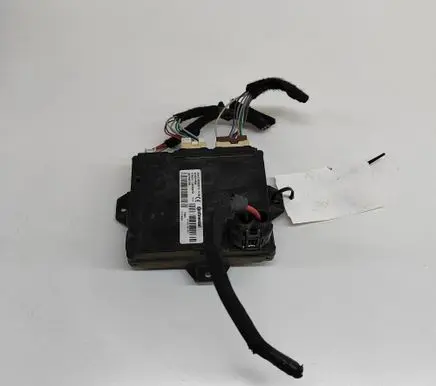 Opel Vivaro Door central lock control unit/module 243756375R A2C82318500