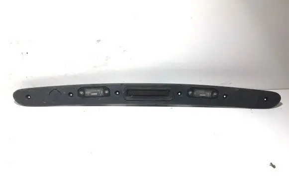 Volvo S60 Trunk door license plate light bar 31391197