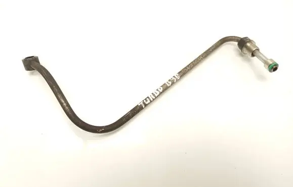 Nissan Qashqai+2 Turbo turbocharger oiling pipe/hose