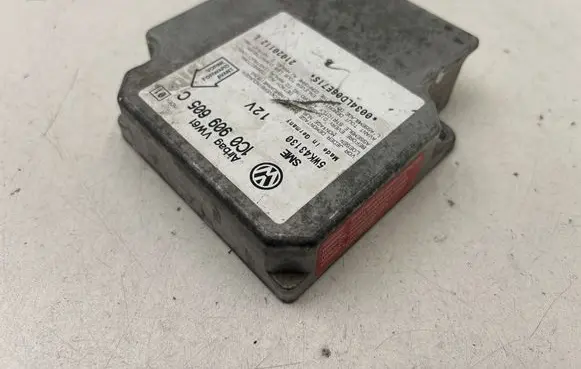 Volkswagen PASSAT B5 Airbag control unit/module 1C0909605C 21020112L 5WK43130
