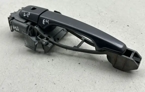 Volvo V50 Front door exterior handle 