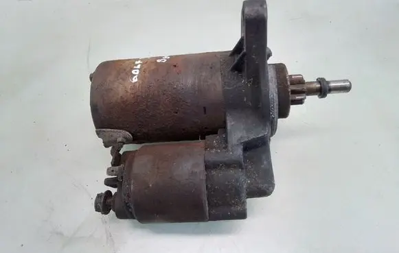 Volkswagen Golf III Starter motor
