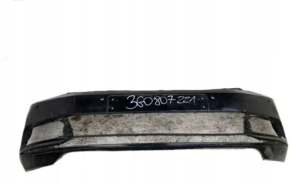 Volkswagen PASSAT B8 Front bumper ZDERZAK4315