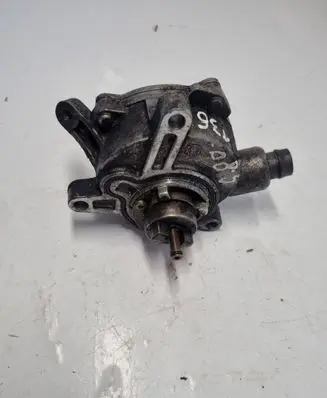 Volvo S80 Vacuum pump 30731825