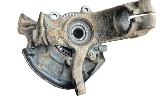 Front wheel hub