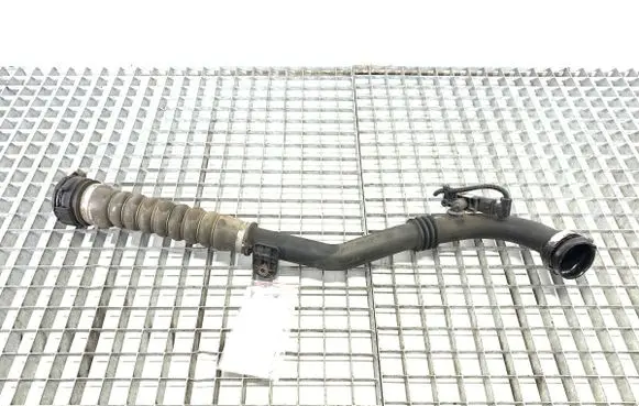 Intercooler hose/pipe
