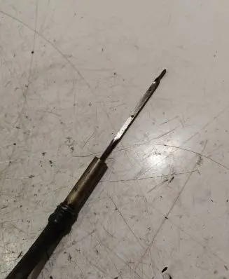 Toyota Avensis T250 Oil level dip stick 